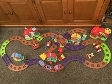 HUGE ELC HAPPYLAND VILLAGE TRAIN SET BUNDLE. BUILDINGS, FIGURES, VEHICLES. SOUND