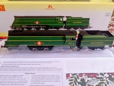 Hornby Dublo R3435 Merchant Navy Pacific London locomotive 21C3 Royal Mail.