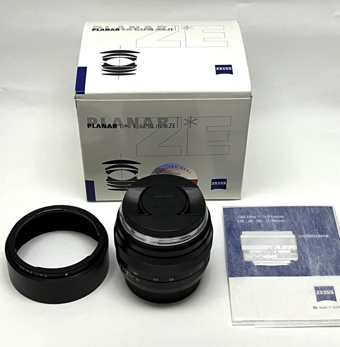 Carl Zeiss Planar T 50mm f/1.4 ZE Lens for Canon EF w/ Hood Box