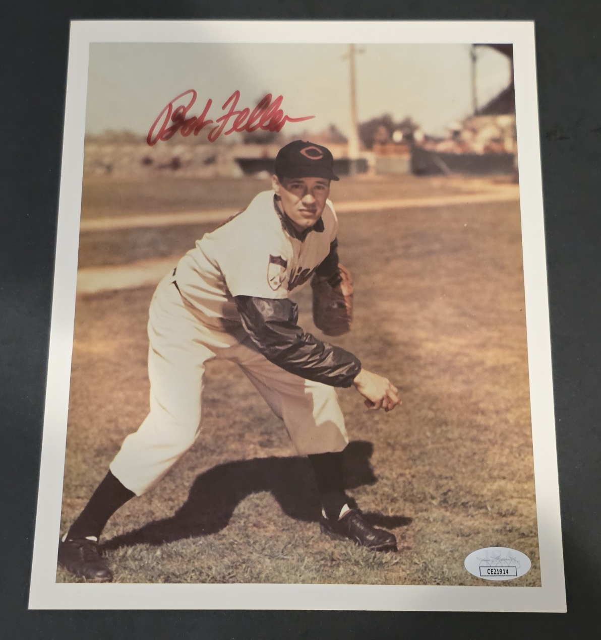 Bob Feller Autographed Signed 8x10 Photo-HALL OF FAME-CLEVELAND INDIANS-JSA 