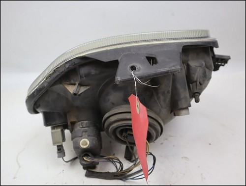 Phare gauche occasion RENAULT CLIO II Phase 1 - 1.4i 8v 75ch - Photo 3/5