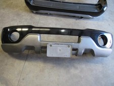 1998 1999 2000 2001 2002 Lincoln Navigator Front Bumper Cover Lower Valance Oem 1998 1999 2000 2001 2002 Lincoln Navigator Front Bumper Cover Lower Valance Oem