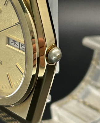 SEIKO WATCH MAJESTA 9533-7000 ANTIMAGNETIC QUARTZ DAY DATE KANJI