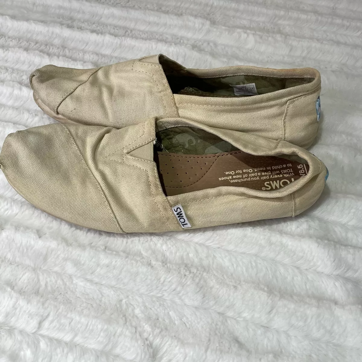 Cream sales colored toms