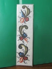 8" x 2" plastic bookmark Footprints In The Sand w/rosemaling design on front