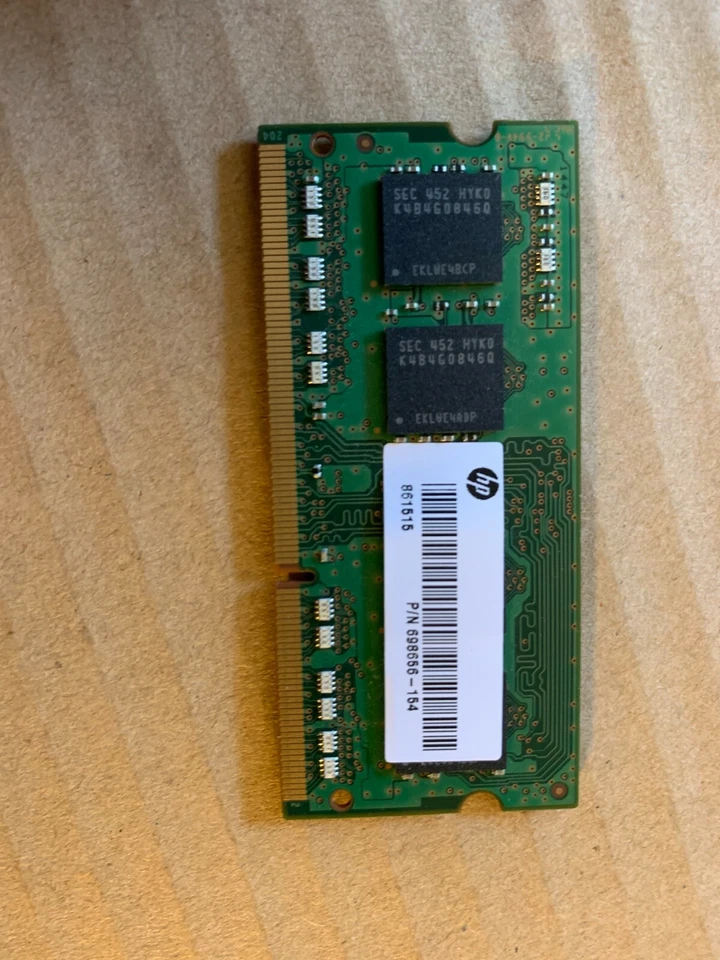 Samsung Laptop Memory 4GB 1Rx8 PC3L-12800S- M471B5173QH0-YK0 - Image 2 of 4