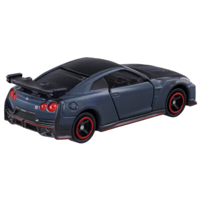 Takara Tomy Tomica 1:62 No.60 Nissan GT-R Nismo Diecast Mini