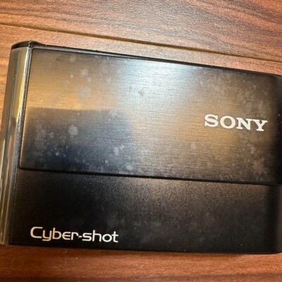 Sony Cyber-shot DSC-T70 8.1MP Digital Camera - Silver for