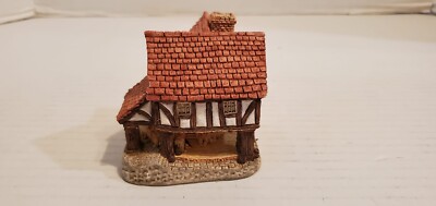 1982 David Winter Cottage Little Market 4'' Very Nice