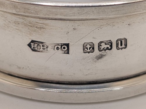 Antiguo anillo servilletero inglés de plata de ley, liso sin grabados, fechado 1919 - Imagen 2 de 4