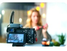 WE10 Wireless Lavalier Microphone with 30M vlogging, YouTubing, livestreaming