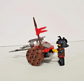 Lego 4806, Axe Cart, Knight's Kingdom, 100% Complete w/ Minifig, Very Nice!