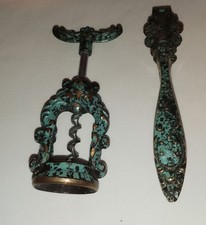 Tire-bouchon + Casse Noix Laiton Peint Vert De Gris Ancien Vintage