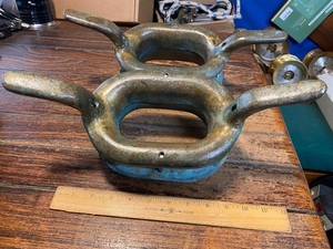 PAIR OF LARGE VINTAGE CAST BRONZE COMBINATION CLEAT/HAWSE HOLES 13" NICE PATINA!