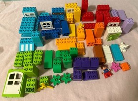 Retired LEGO Duplo Creative Box Set #10854 COMPLETE