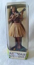 Retro KC Hawaii Sweet Leilani Dashboard Hula Doll 2003 Car Girl Ukulele Straw 7"