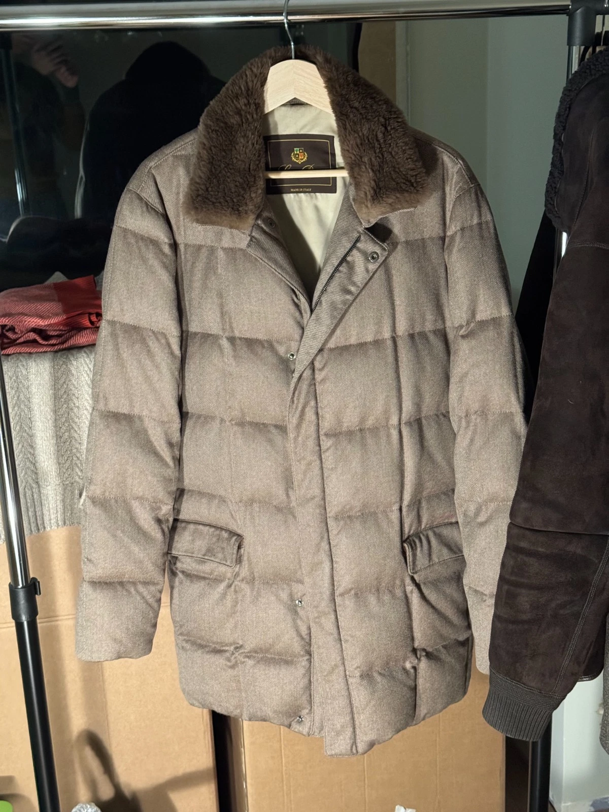 Piana Baby Cashmere Storm System Jacket with Beaver fur collar, beige
Opens in a new window or tab