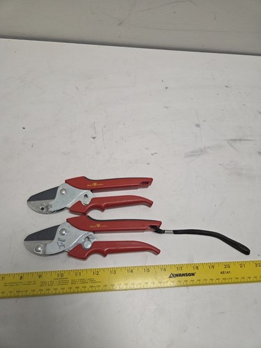 WOLF Garten Pruners Garden Wine Cutters Right/Left Hand Lot Of 2