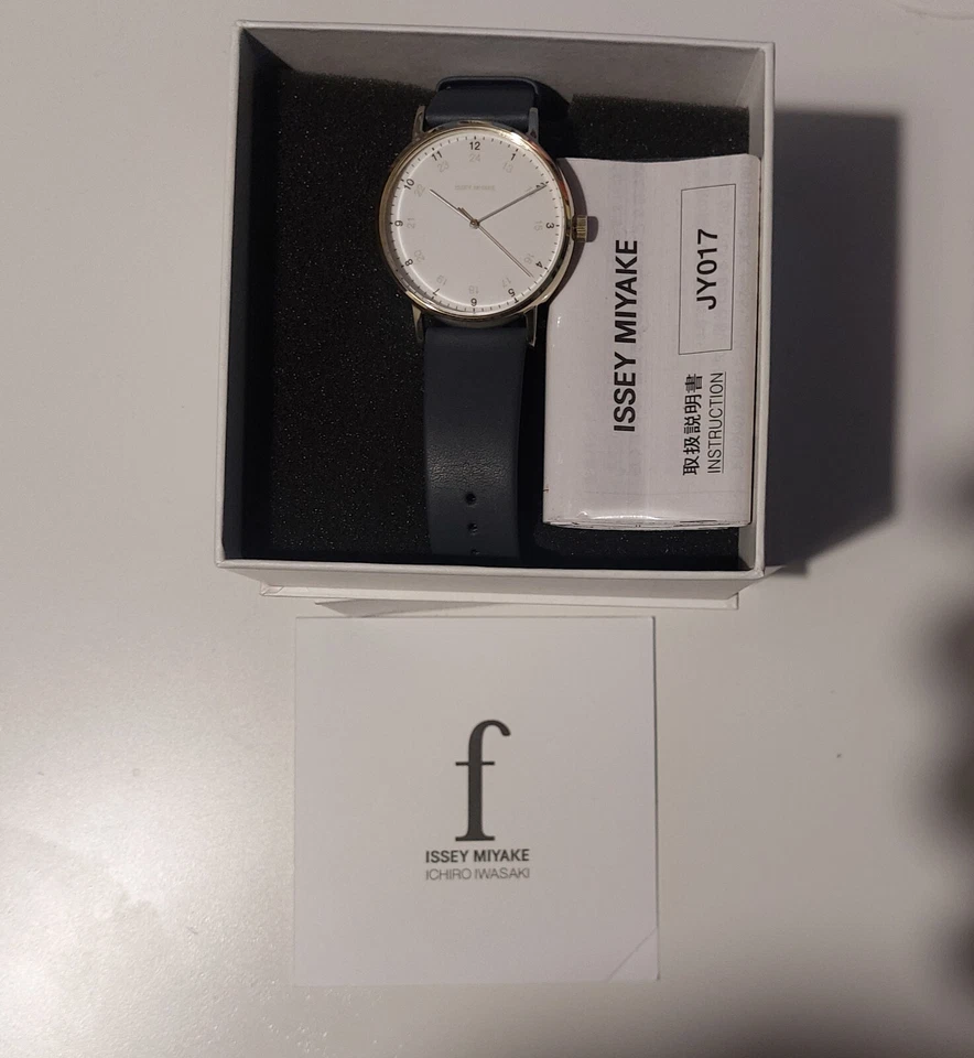 Reloj de pulsera ISSEY MIYAKE NYAJ706 F analógico Ichiro Iwasaki SEIKO para hombre diseñador japonés Foto 3 de 4