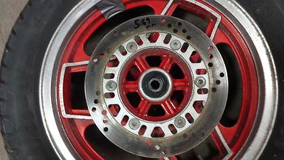 Yuki⭐︎ 1990 Kawasaki ZX600C Ninja ZX 600 R K483. rear wheel rim