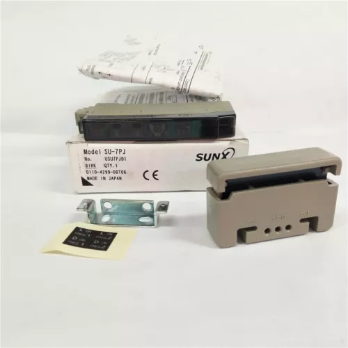 1PC Panasonic SU-7PJ Fiber Optic Sensor New Expedited Shipping - Picture 1 of 1