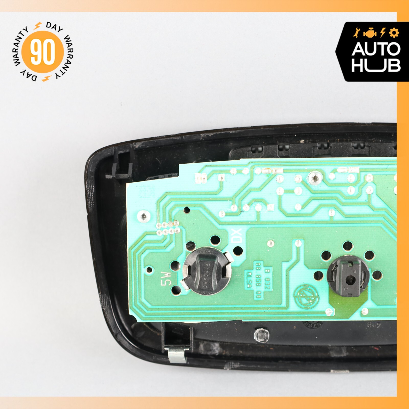 03-19 Maserati Quattroporte M139 Interior Overhead Dome Light Lamp 990096 OEM