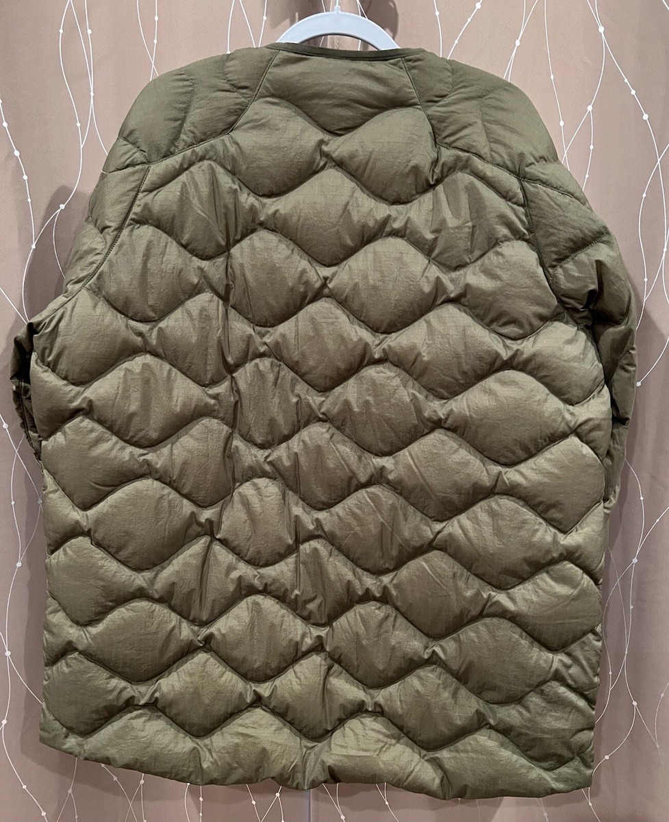 UNIQLO x WHITE MOUNTAINEERING Ultra Light Down Oversized UNIQLO x WHITE MOUNTAINEERING Ultra Light Down Oversized