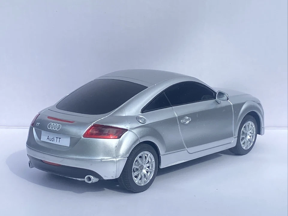 Rastar 2007 Audi TT Coupe RC Radio Control Car 1:24 Scale Silver Rare - Image 4 of 4