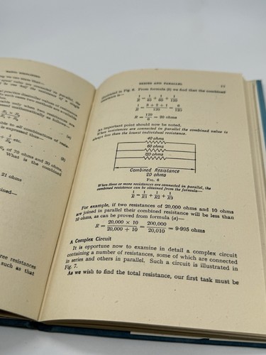RADIO SIMPLIFIED: AN ELEMENTARY TREATMENT (Clarricoats, John. - 1946) - Picture 6 of 9