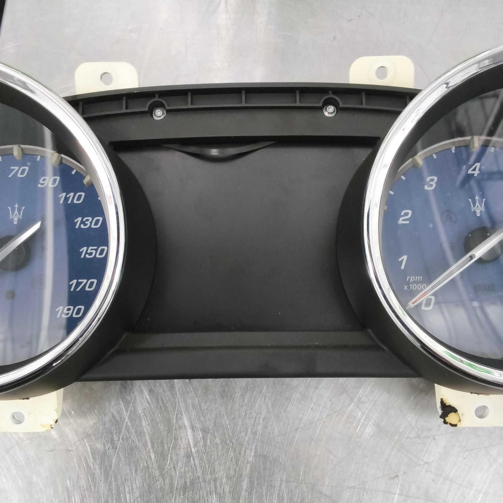 Maserati Quattroporte 2016 Speedometer P/N 670037091