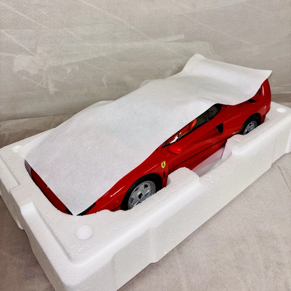 Ferrari F40 Rossa 1:12 Norev - Immagine 2 di 4