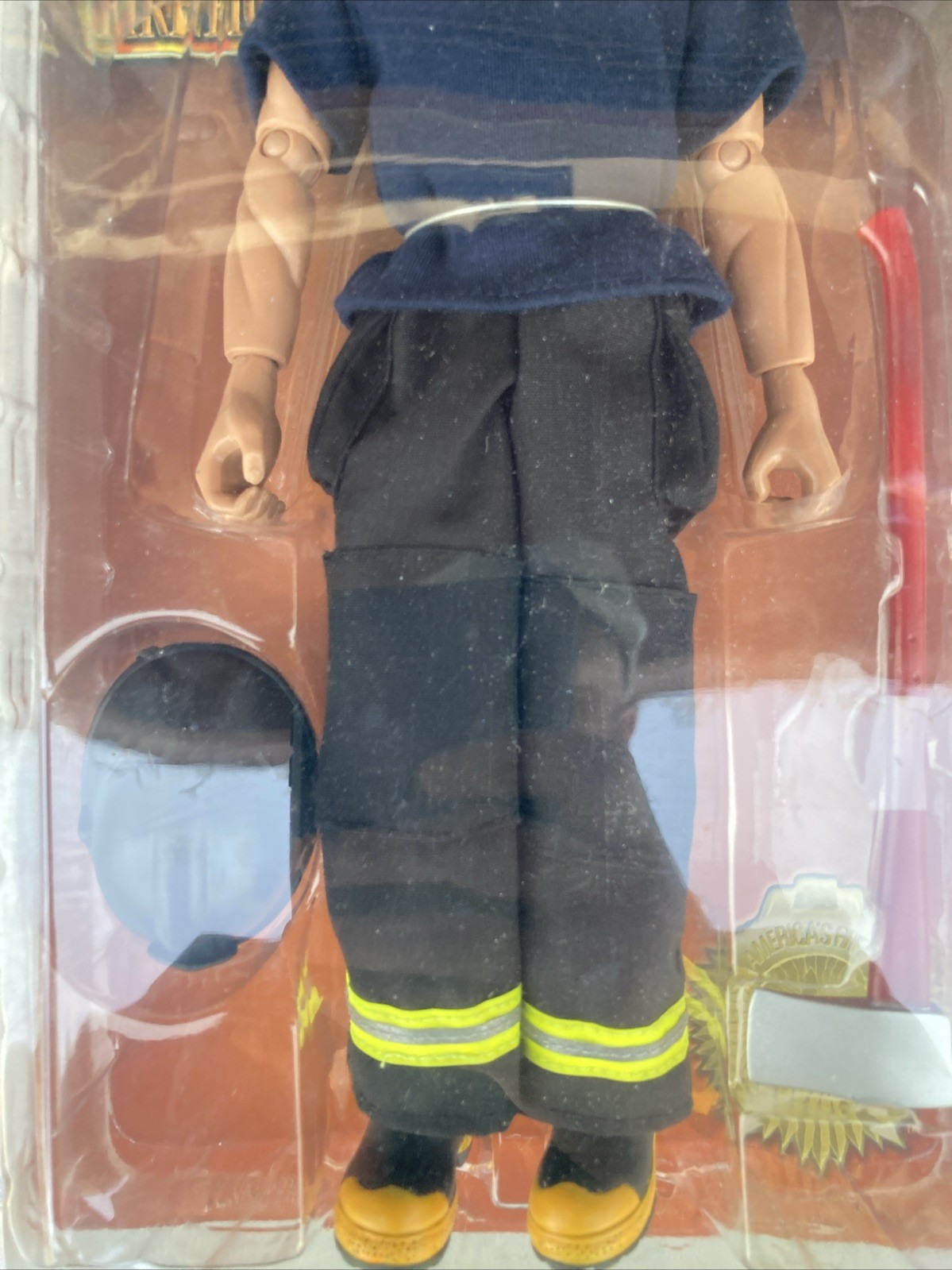 URBAN FIREFIGHTER 1:6 AMERICA'S FINEST 2001 21ST CENTURY TOYS PART NO 71001