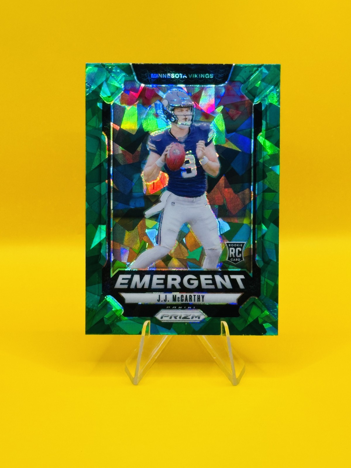 2024 Panini Prizm - Emergent J.J. McCarthy #19 Green Ice Prizm (RC)