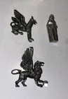 Medieval sorceress witch, woman with crystal, 2 griffins 1/32 scale white metal — photo 1