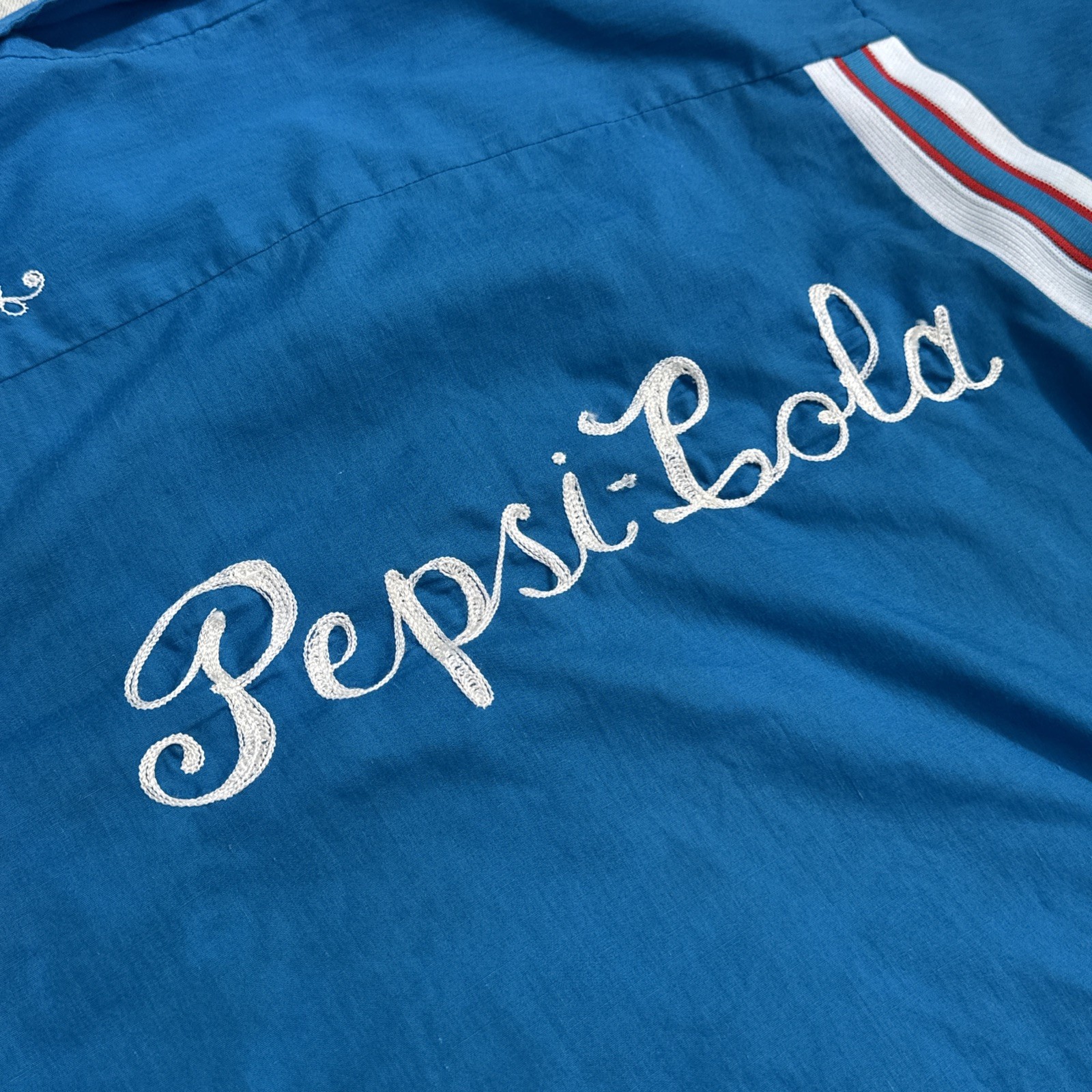 Vintage 1950s Hilton Pepsi-Cola Blue Chain Stitched Button Up Shirt Size Large image 9