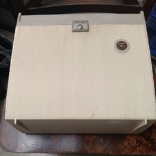 Wards 111 2x2 Slide Projector Power Tested w/ cord works great