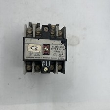 RELÉ DE CONTROL INDUSTRIAL CUADRADO D 8501 X0 40 HW SER.A