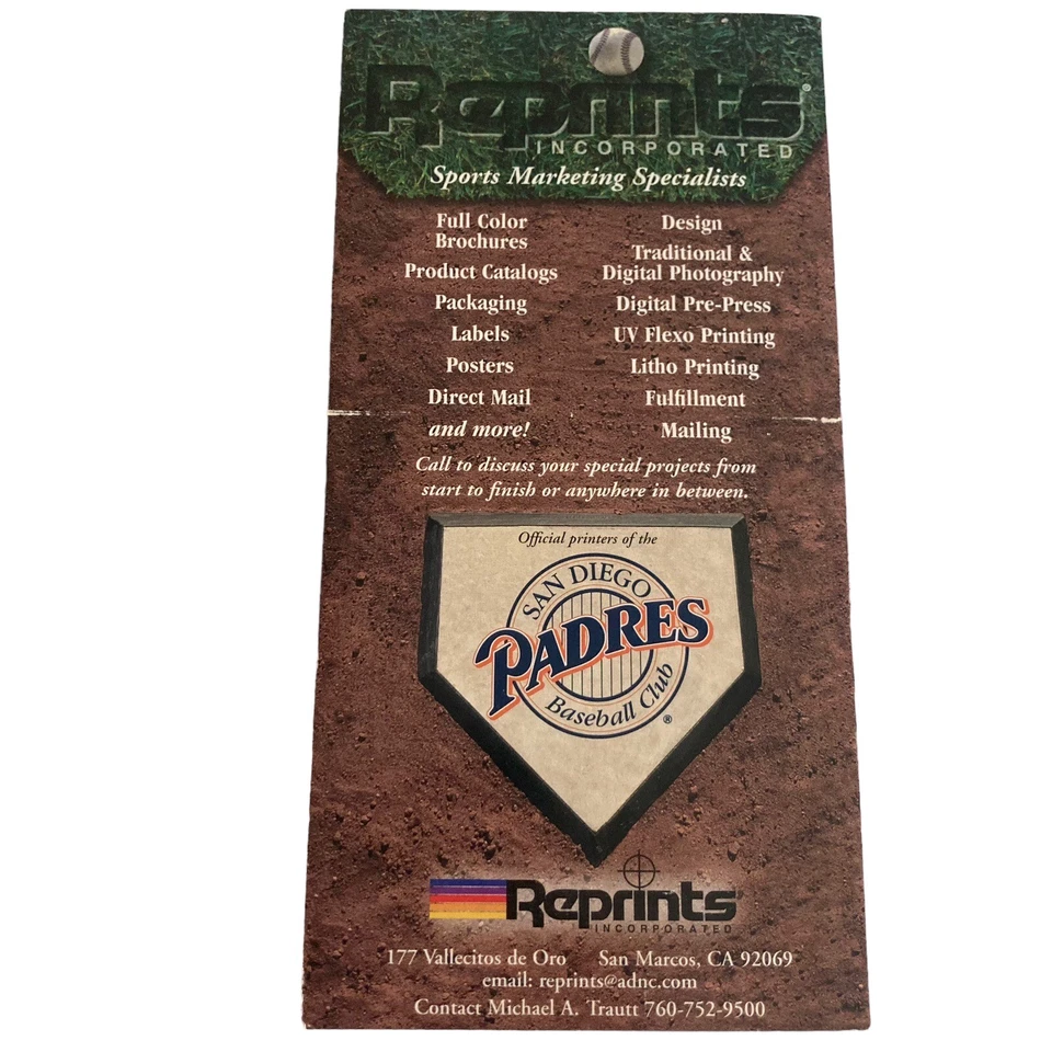 SAN DIEGO PADRES Media Guides 1996, 97, 98, 2000, 01, 03, 04, 05, 06, Lot of 10 - Image 3 of 4