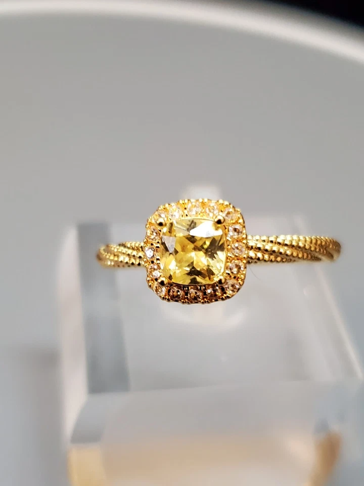 ANILLO HUECO DE ORO MACIZO Y ZAFIRO BLANCO Y DIAMANTE AMARILLO CREADO 1,00 QUILATES Foto 2 de 4