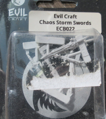 Blister Resin - Evil Craft Chaos Storm Swords (6)