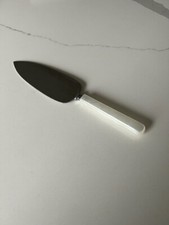 CAKE SERVER LOVE'S REMEMBRANCE BY HEARTLINE STAINLESS WITH FAUX PEARL HANDLE 10"