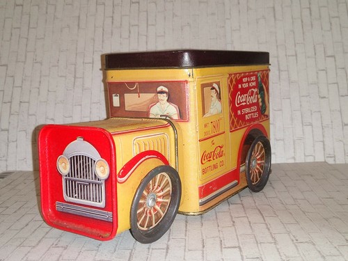 1994 Coca Cola Delivery Time Box Truck Collectible - Picture 3 of 9