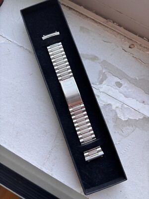 NOS vintage Longines NSA Novavit bracelet, 18mm, signed clasp, expandable