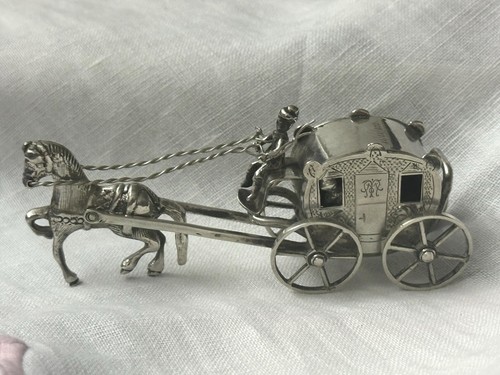 EXCELENTE CARRO CHINO STR PLATA con RUEDAS Y ENTRENAMIENTO DE CABALLOS MINIATURA D.1920 - Imagen 1 de 14