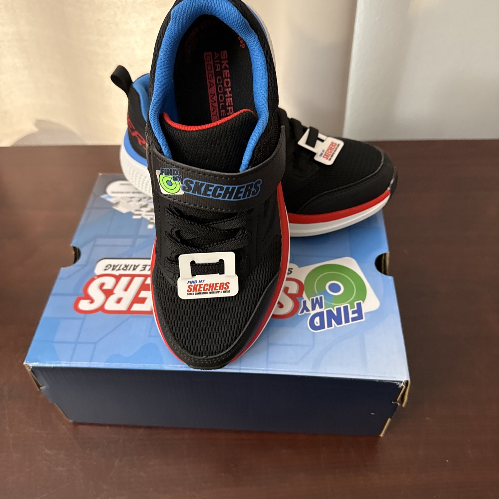 NEW Boy's  Skechers GO Run Elevate 2.0 Find My Lil Skechers 