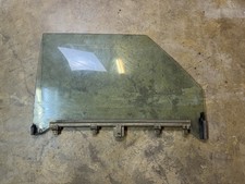 Mercedes-benz R107 Front Right Door Glass Window 450sl 380sl 560sl Slc Mercedes-benz R107 Front Right Door Glass Window 450sl 380sl 560sl Slc