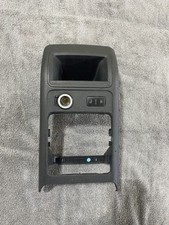 Volkswagen Jetta MK6 2012-2014 consola central pieza de moldura trasera 5C686498E82V