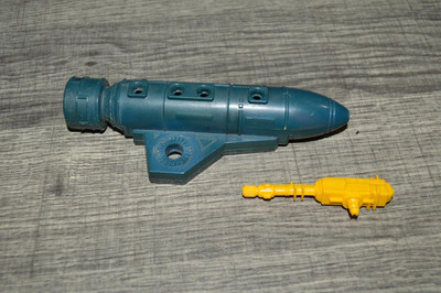 #ad 1986 Centurions Depth Charger Left Pontoon amp; Aqua Cannon Very Nice Shape $9.97