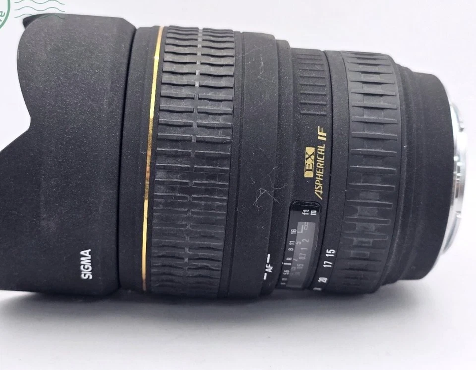 [Near Mint] Sigma 15-30mm F/3.5-4.5 D EX DG AF ASPHERICAL Lens Sony Minolta - Image 2 of 4