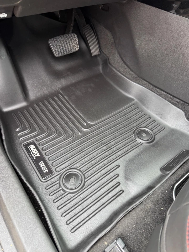 Alfombrillas HuskyLiner X-ACT para Chevy Trax y Buick Envista 24-2026 Foto 3 de 4